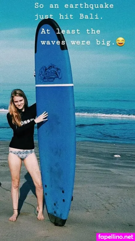 Thea Booysen OnlyFans Thumbnail #AIYhB3001o