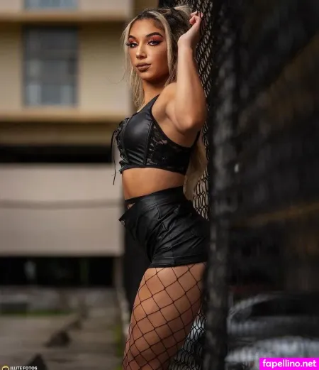 Thea Hail OnlyFans Thumbnail #zYOHG6BtEG