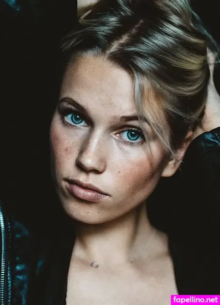 Thea Sofie OnlyFans Thumbnail #xZg12i3SOE