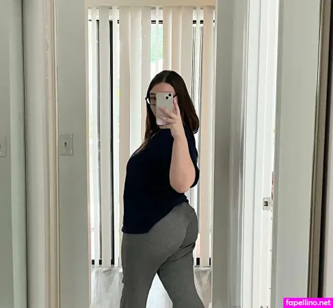 Thealanawhite OnlyFans Thumbnail #IGtKb3rD2I