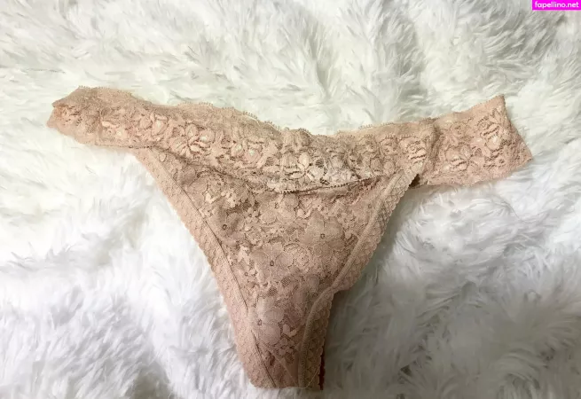 Thealexismoon OnlyFans Thumbnail #MXm5AbfNOu