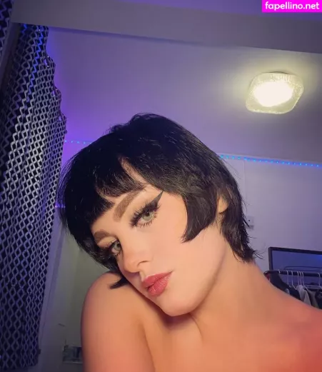 Theapricotwitch OnlyFans Thumbnail #h8ifOAXKmW
