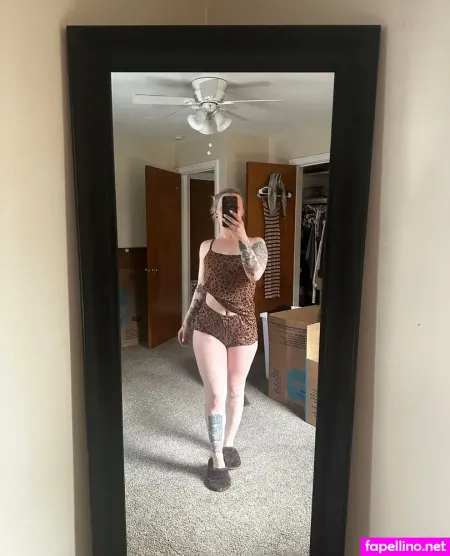 Thearayarose OnlyFans Thumbnail #5V9OSBiAu4