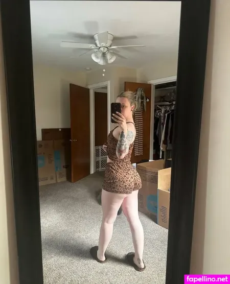 Thearayarose OnlyFans Thumbnail #7W7L5trWvU