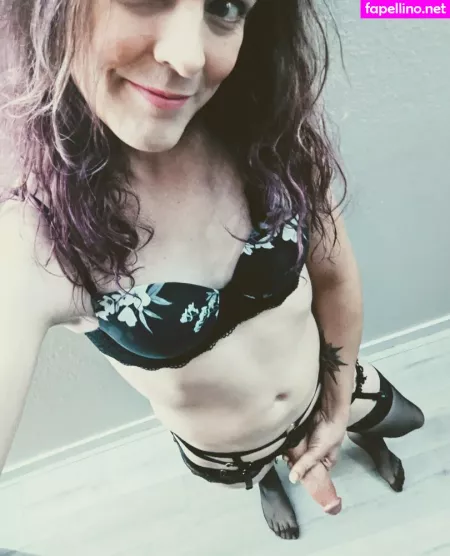 Theariasativa OnlyFans Thumbnail #MjpsFRkEmF