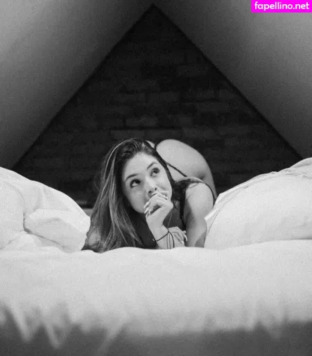 Theashgonewild OnlyFans Thumbnail #4AoRr7hbta