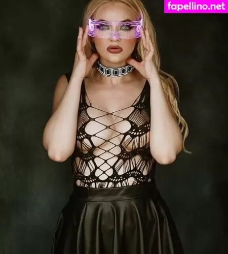 Theaustinmodel Girlatx OnlyFans Thumbnail #hFGm9EmZNH