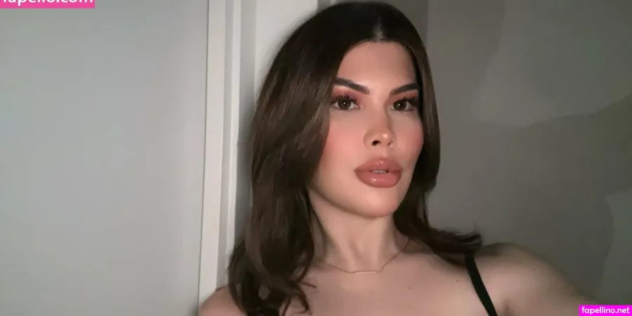 Thebarbiebella OnlyFans Thumbnail #9XPKLcrYtl