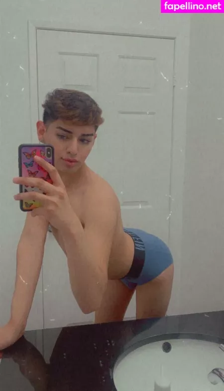 Thebarbieetwink OnlyFans Thumbnail #Sp4DlI1Csr