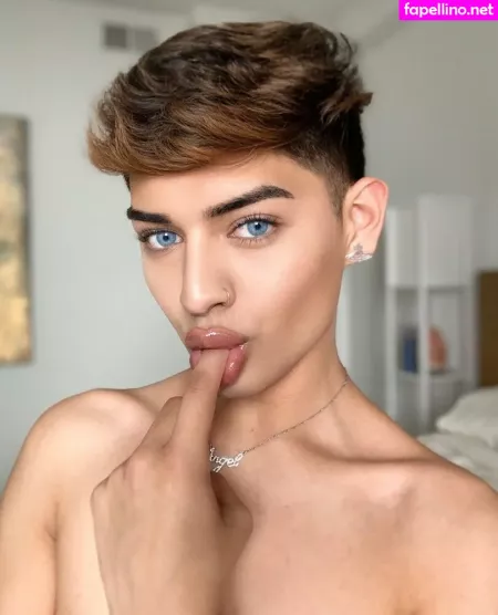 Thebarbieetwink OnlyFans Thumbnail #TdN2yymN9P