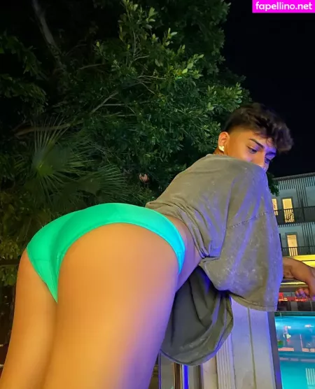Thebarbieetwink OnlyFans Thumbnail #sd4qh8Xbam