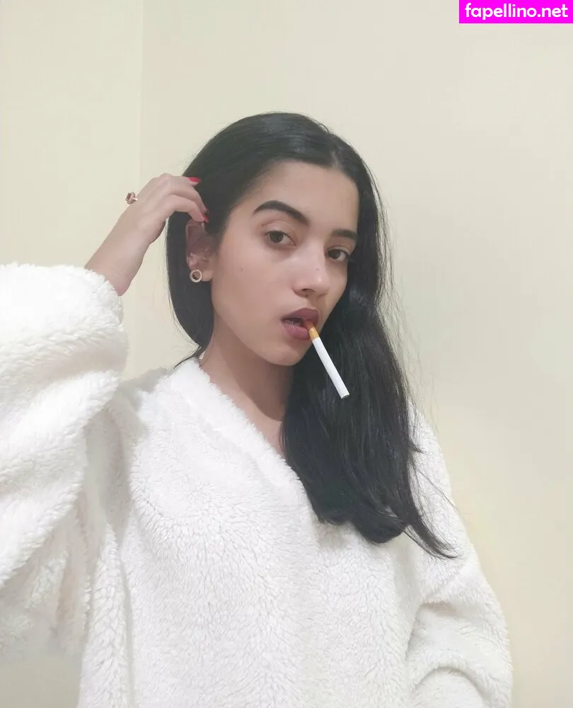 the_beauty_of_smoking, thebeautyofsmoking Nude Leaked OnlyFans Photo #O6FG1K2wTn
