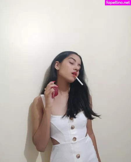 Thebeautyofsmoking OnlyFans Thumbnail #VPMEA8X8JW