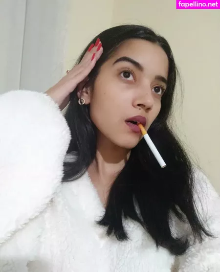 Thebeautyofsmoking OnlyFans Thumbnail #f7arrCR4BV