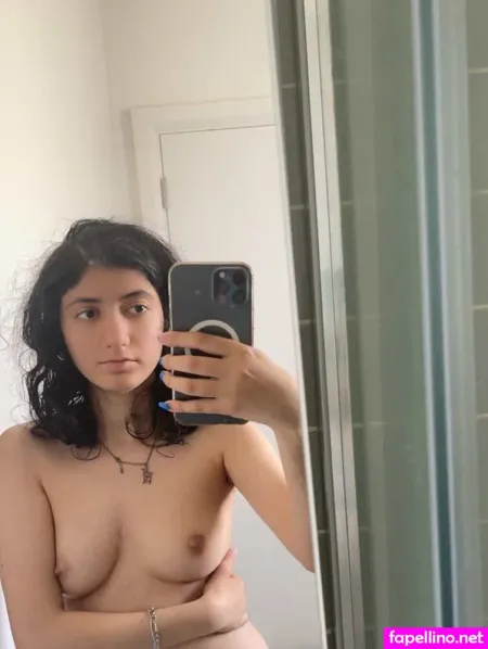 Thebeautyqueenzelle OnlyFans Thumbnail #w6CvcqLvYJ