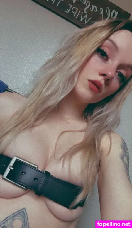 Thebeezleboop OnlyFans Thumbnail #CYluVMmXjI