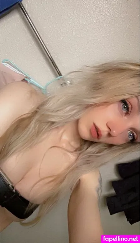 Thebeezleboop OnlyFans Thumbnail #DfONceP8xS