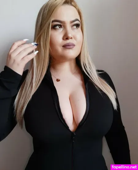 Thebestcurves OnlyFans Thumbnail #DIqWyYXt8c