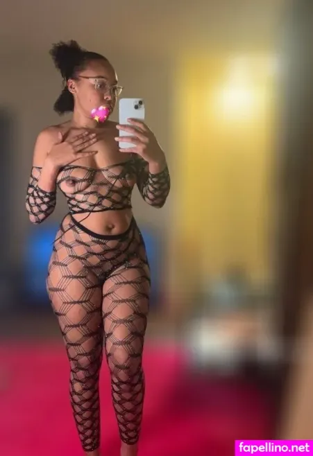 Theblackreginaa OnlyFans Thumbnail #gAdRmNOzna