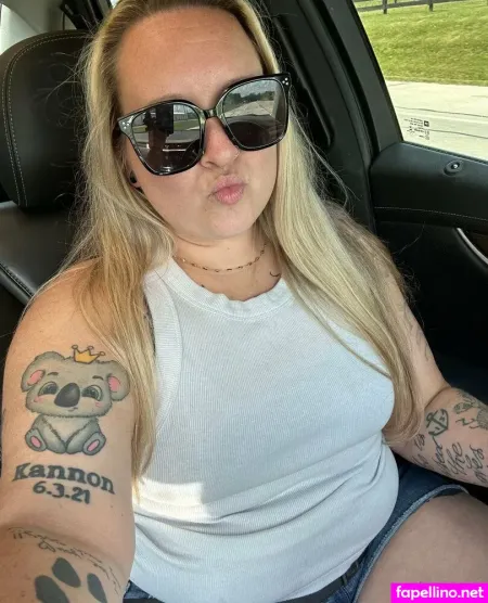 Theblondebabee OnlyFans Thumbnail #AYdxkLHfli