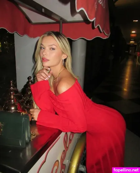 Theblondebarbiexo555 OnlyFans Thumbnail #H0Er8U4aVG