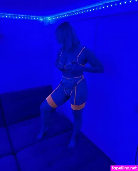 Theblondem1lf OnlyFans Thumbnail #rRaIFT4qSj