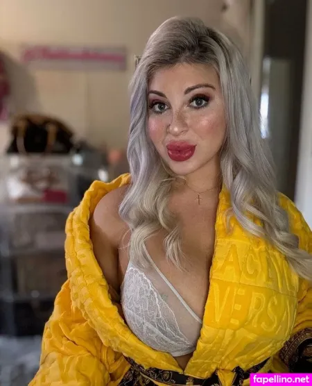 Theblondiebunny OnlyFans Thumbnail #1uIjlBRMJC