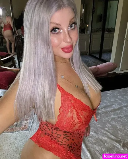 Theblondiebunnyx OnlyFans Thumbnail #UyGzvRhI8H