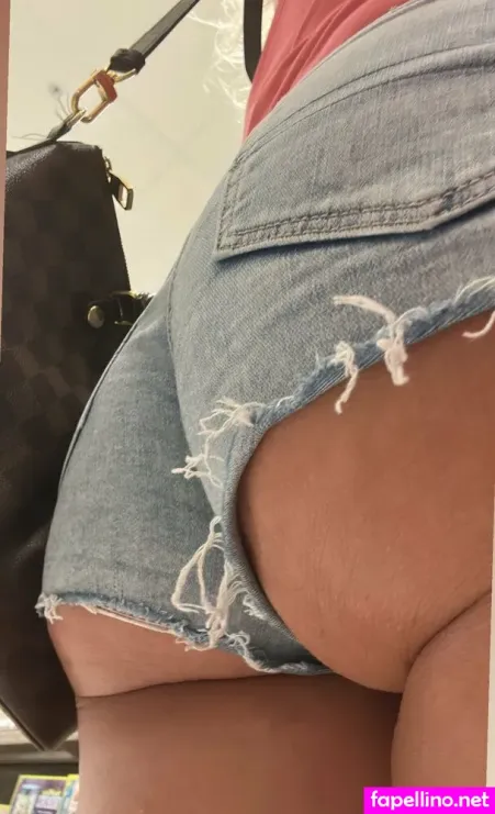 Theblondintheblue OnlyFans Thumbnail #4vBzwLfiQE