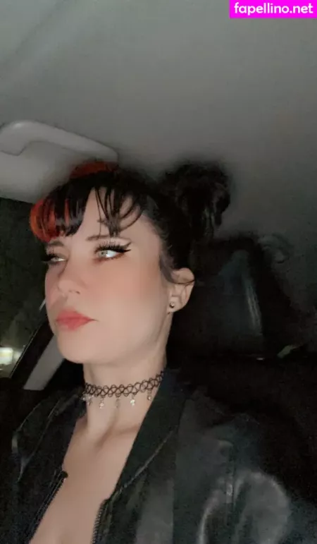 Thebluehexxx OnlyFans Thumbnail #8Gl8oTM41B