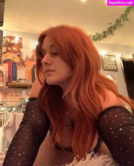 Thebookishhoe OnlyFans Thumbnail #S740utNVjb