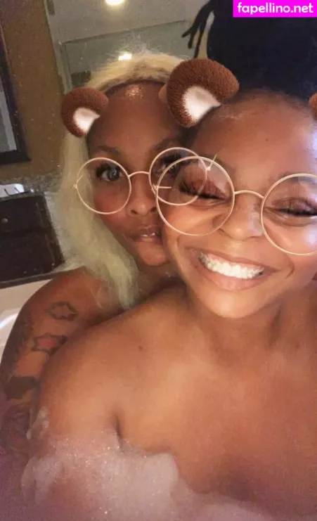 Thebosslady305fans OnlyFans Thumbnail #2YVTnMmEjD