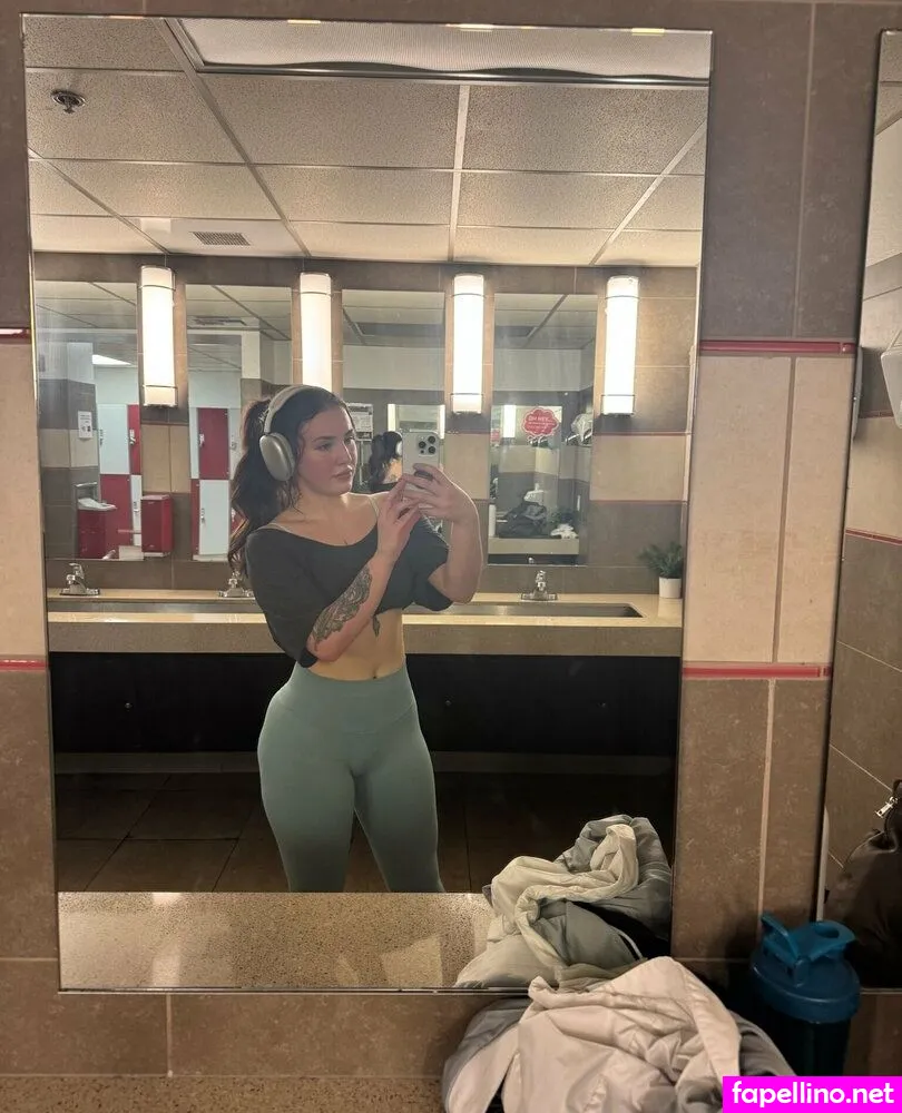 alyssaohsofamous, lyslemxo, theboxgirl Nude Leaked OnlyFans Photo #AE3uMux1dF
