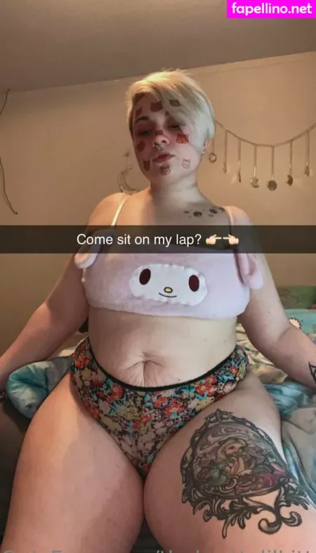 Thebrattylilkitten OnlyFans Thumbnail #0lvDosHUy7