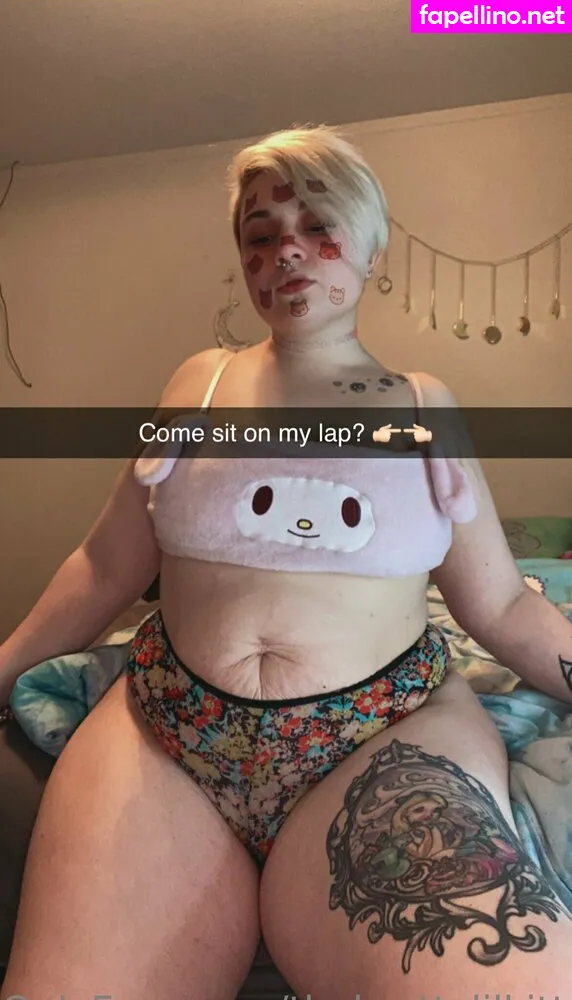 the3kittys_, thebrattylilkitten Nude Leaked OnlyFans Photo #0lvDosHUy7
