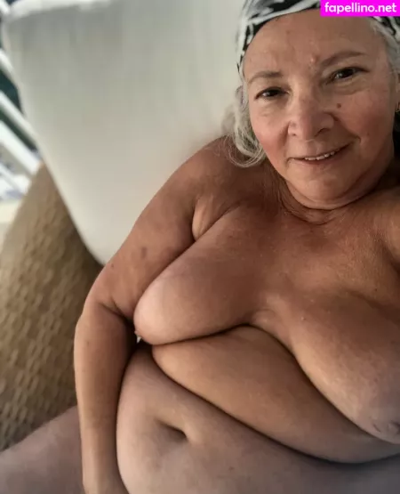 Thebumbumbaroness OnlyFans Thumbnail #hZnWuiubH6