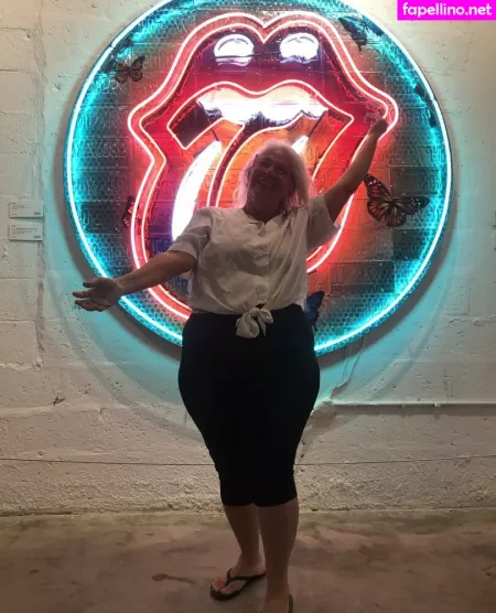 Thebumbumbaroness OnlyFans Thumbnail #zVQcS6R49o