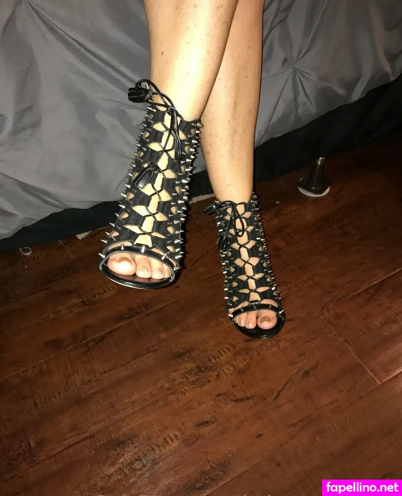 thebunsnextdoor Nude Leaked OnlyFans Photo #2Lc6l4UxSN