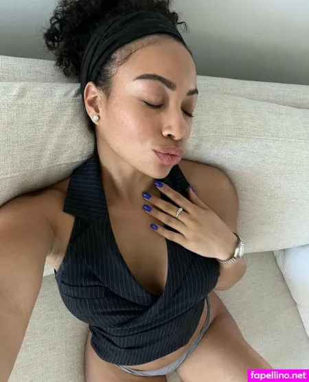 Thecaramelldoll OnlyFans Thumbnail #FolomVtpOF