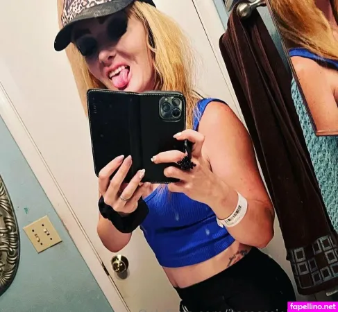 Thecassiecurse OnlyFans Thumbnail #b3xl8wsfEy