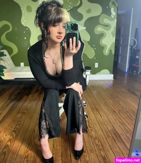 Thecherrybxmb OnlyFans Thumbnail #YoghHEIdO5