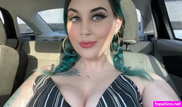 Thechloecream OnlyFans Thumbnail #5IHG7wAcnm