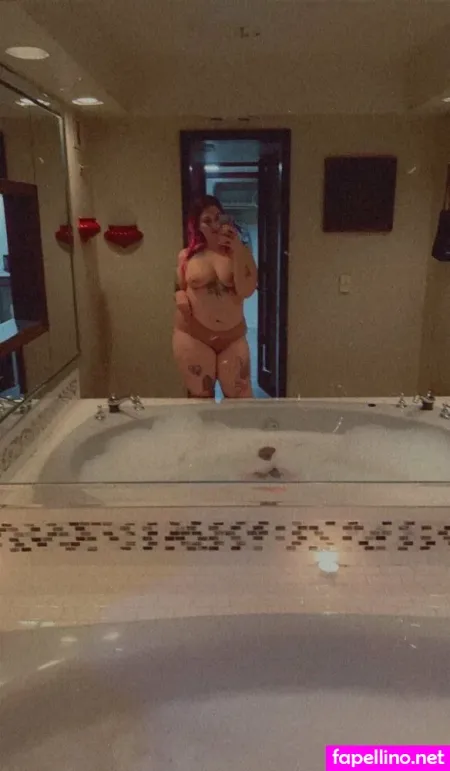 Thechloecream OnlyFans Thumbnail #jby7iLIcJ2