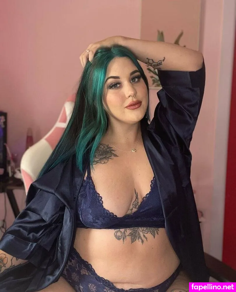 thechloecreamfree Nude Leaked OnlyFans Photo #6NBNUPpcF4