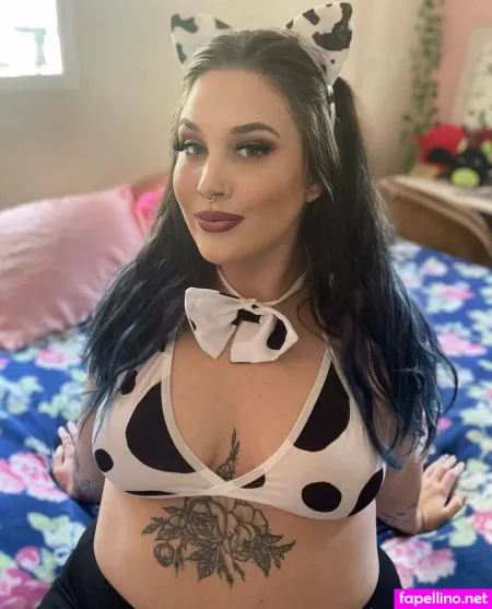 Thechloecreamfree OnlyFans Thumbnail #oRQbIUMSU7