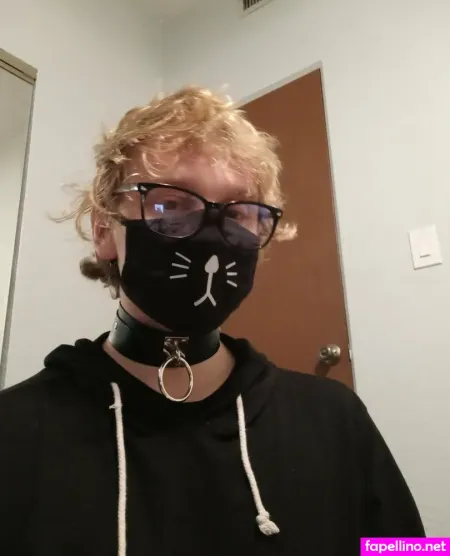 Theclericyarrow OnlyFans Thumbnail #iYoHqh0toX