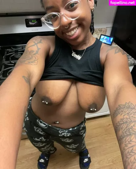 Thecookieswirl OnlyFans Thumbnail #Q7cwH70BlO