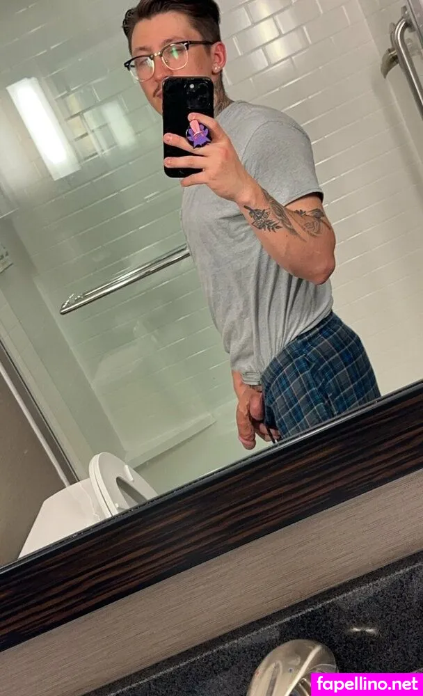 thecreach2, thecreat0r22 Nude Leaked OnlyFans Photo #SbX11bc3bN