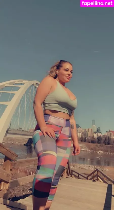 Thecurvyqueen01 OnlyFans Thumbnail #AKdgZ8LMgS