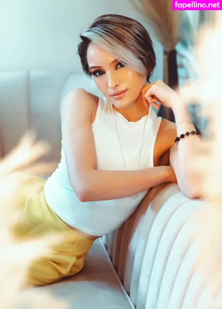 Thedaberrytwins OnlyFans Thumbnail #u718jm6AB5